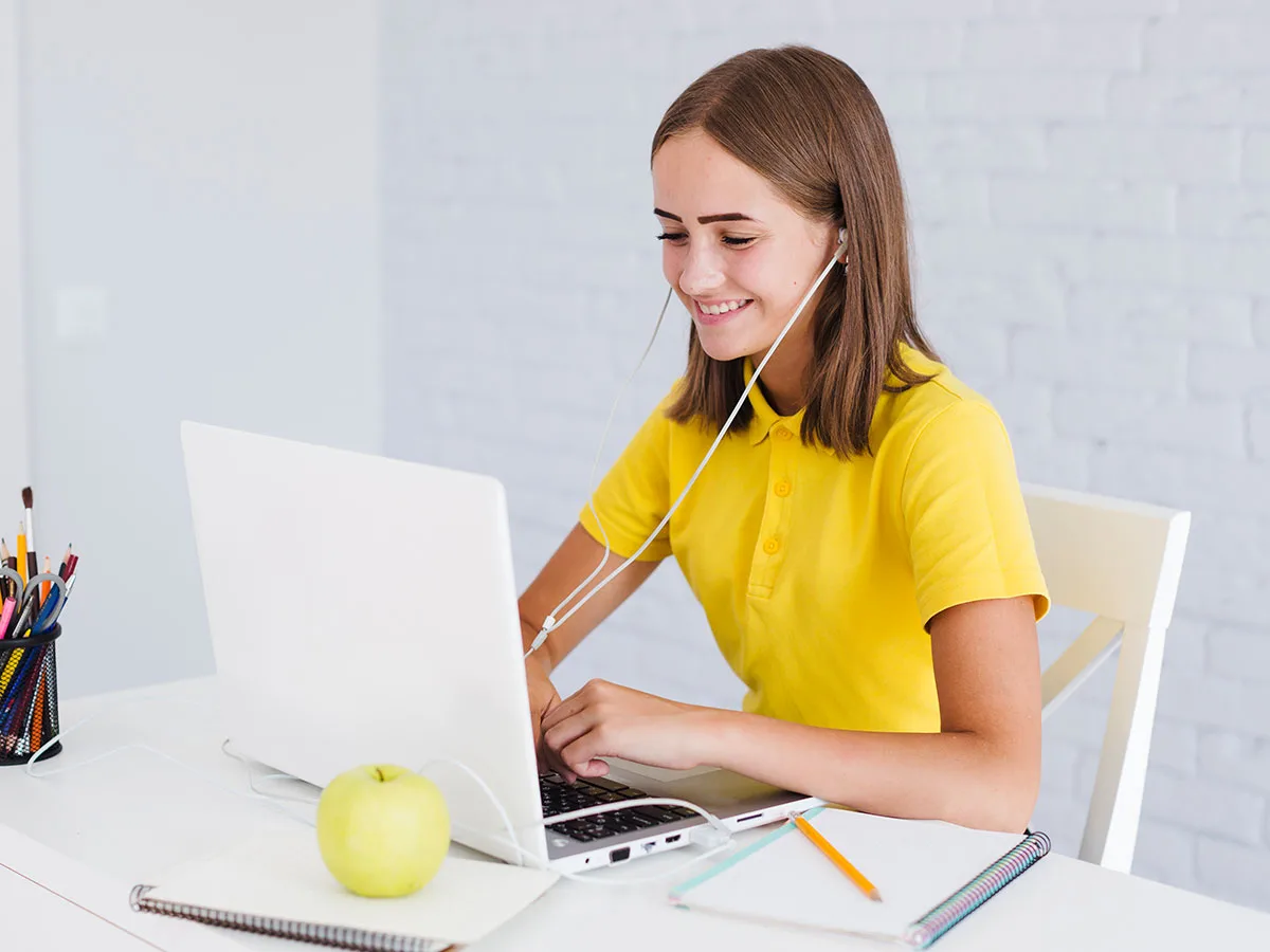 Beneficios y desventajas de estudiar con música