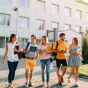 ¡Hablemos a la mejor onda universitaria! Pero en inglés