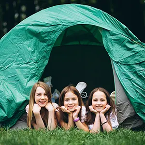 ¡Vámonos a un campamento de verano aprendiendo inglés!